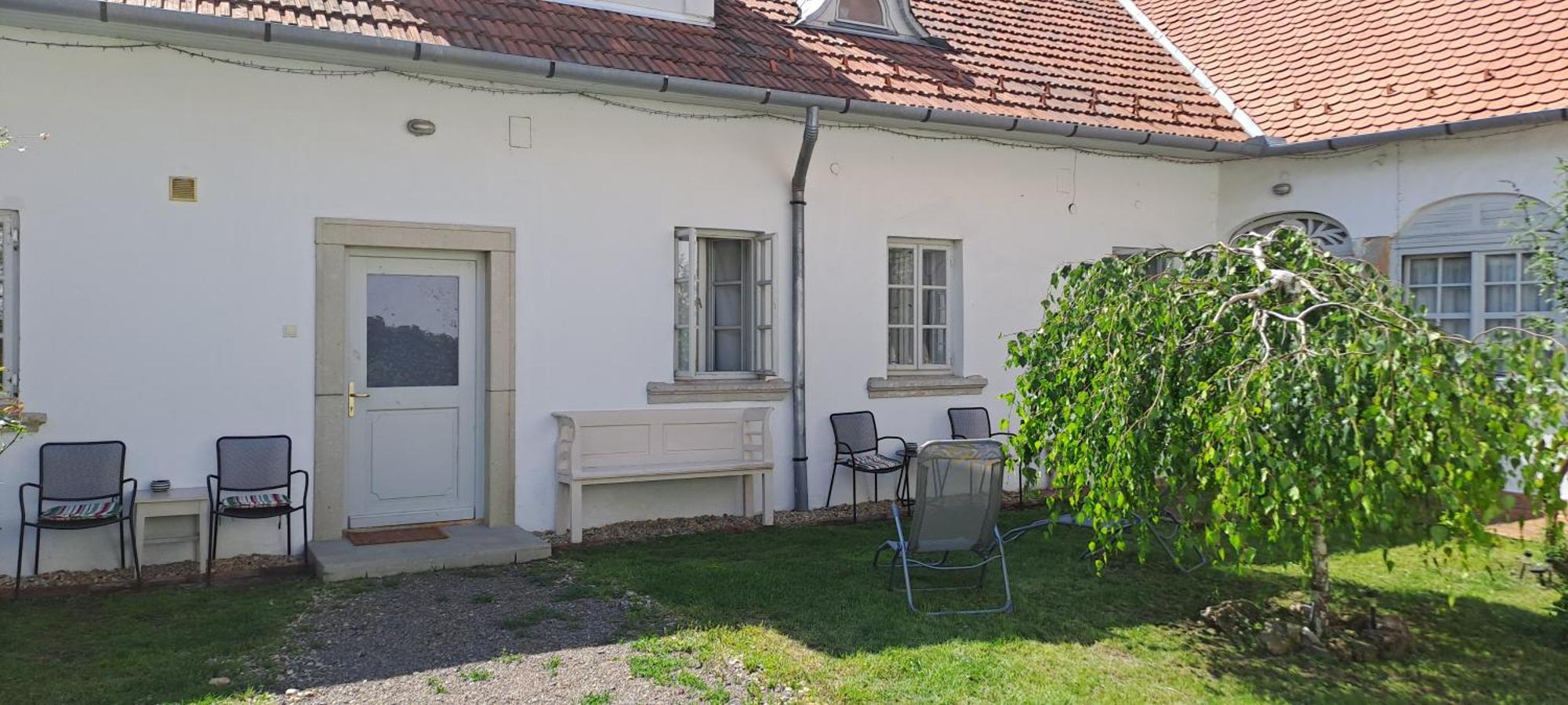 Plitzner Belvarosi Apartmanhaz Eger Eksteriør billede